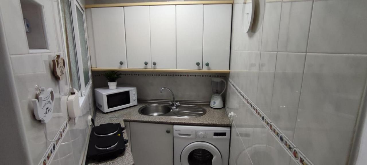 Turisstiko Playa Carvajal Apartment Fuengirola Bagian luar foto