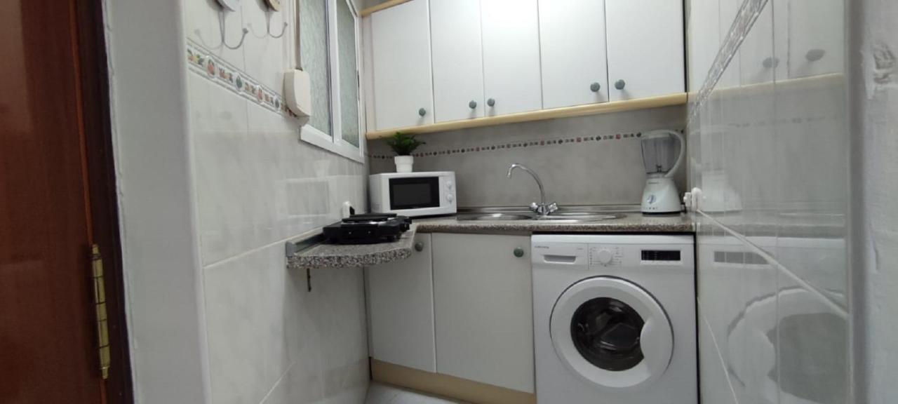 Turisstiko Playa Carvajal Apartment Fuengirola Bagian luar foto